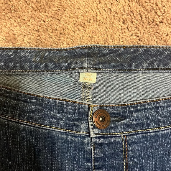 AVENUE JEANS Distressed Denim Size 26/28 - Picture 3 of 3